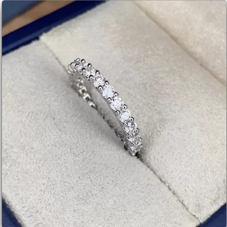 Кольцо с дорожкой бриллиантов из белого золота 585 пробы (ВК0594)